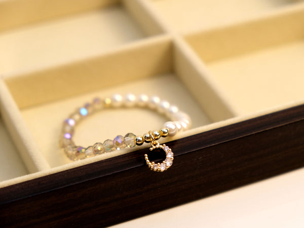 Moonlight - Pearl and Violet Crystal beads bracelet
